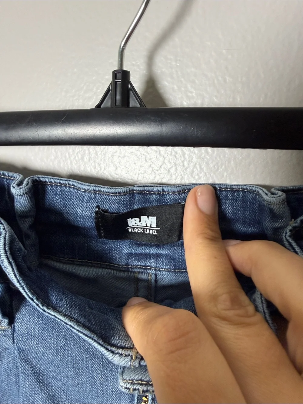 I & M Black Label High-Waist Denim Shorts in Blue Size Medium